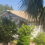 Ewa *