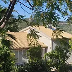 Ewa *